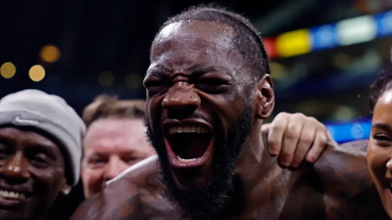 Deontay Wilder Tantang Anthony Joshua Usai Kalahkan Derek Chisora