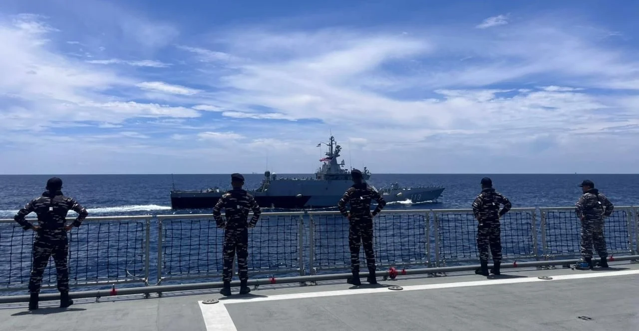 TNI AL dan Angkatan Laut Malaysia Gelar Latihan Bersama di Laut Jawa