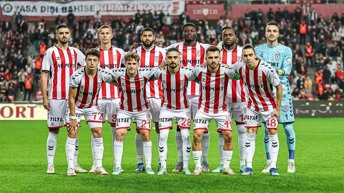 Antalyaspor Berusaha Bangkit Usai Kalah Telak 4-2 dari Samsunspor dan Menatap Laga Kunci melawan Göztepe