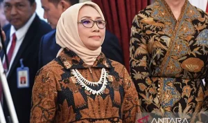 Arifah Fauzi: Menteri PPPA yang Viral Usul Gerbong Perempuan di Tengah Kereta, Kini Minta Maaf