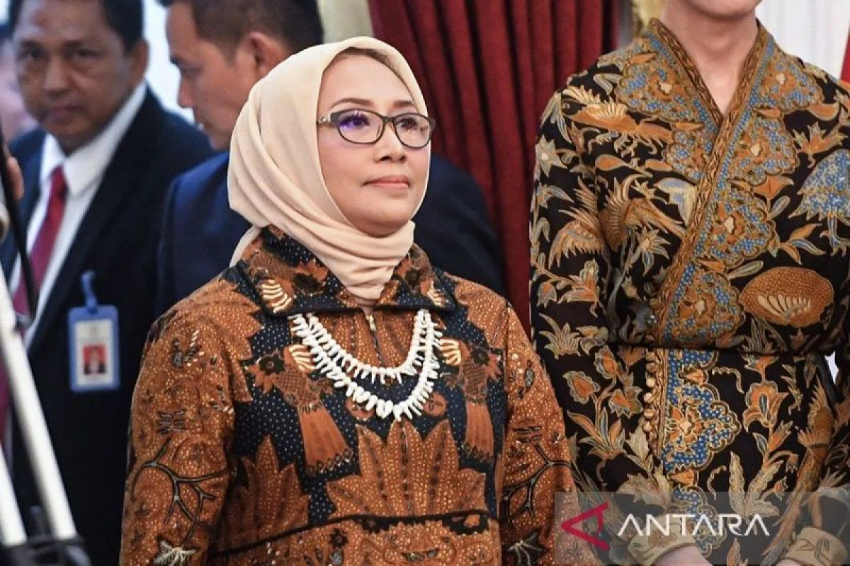 Arifah Fauzi: Menteri PPPA yang Viral Usul Gerbong Perempuan di Tengah Kereta, Kini Minta Maaf