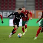 Augsburg vs Eintracht Frankfurt: Duel Penentu di Puncak Persaingan Bundesliga 2026