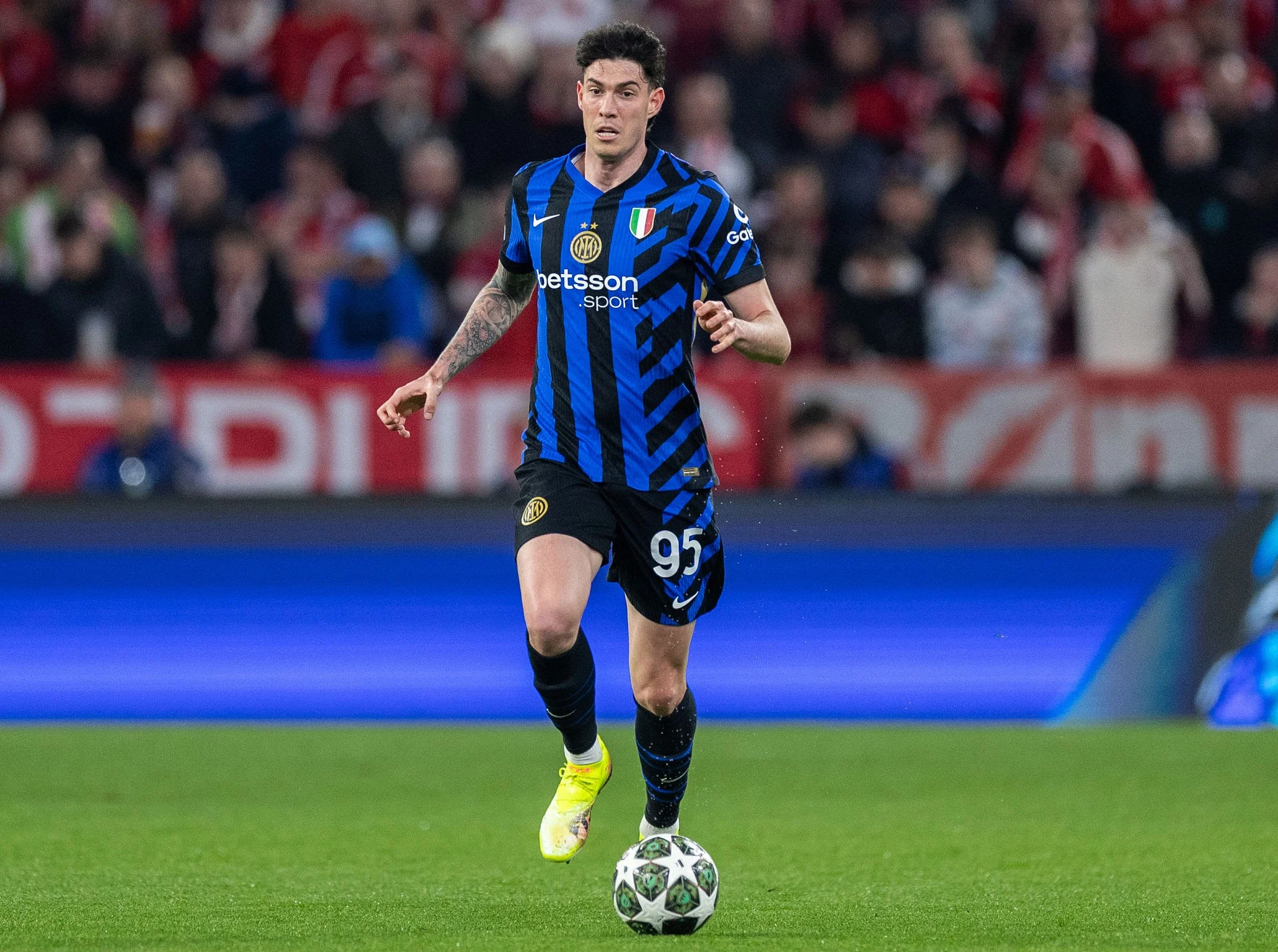 Barcelona Kian Dekat Rekrut Alessandro Bastoni, Negosiasi Inter Milan Jadi Penentu Utama