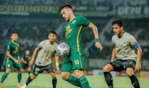 Bonek Bongkar Kebijakan Transfer Pemain Asing Persebaya: Mengapa Pilihan Minim Pengalaman Gagal Berkembang?