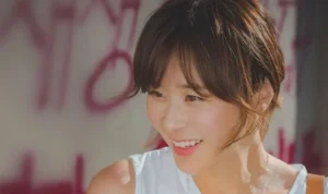 Choi Kang Hee Tinggalkan Gemerlap Hiburan, Pilih Jadi Petugas Kebersihan Rumah Selebriti