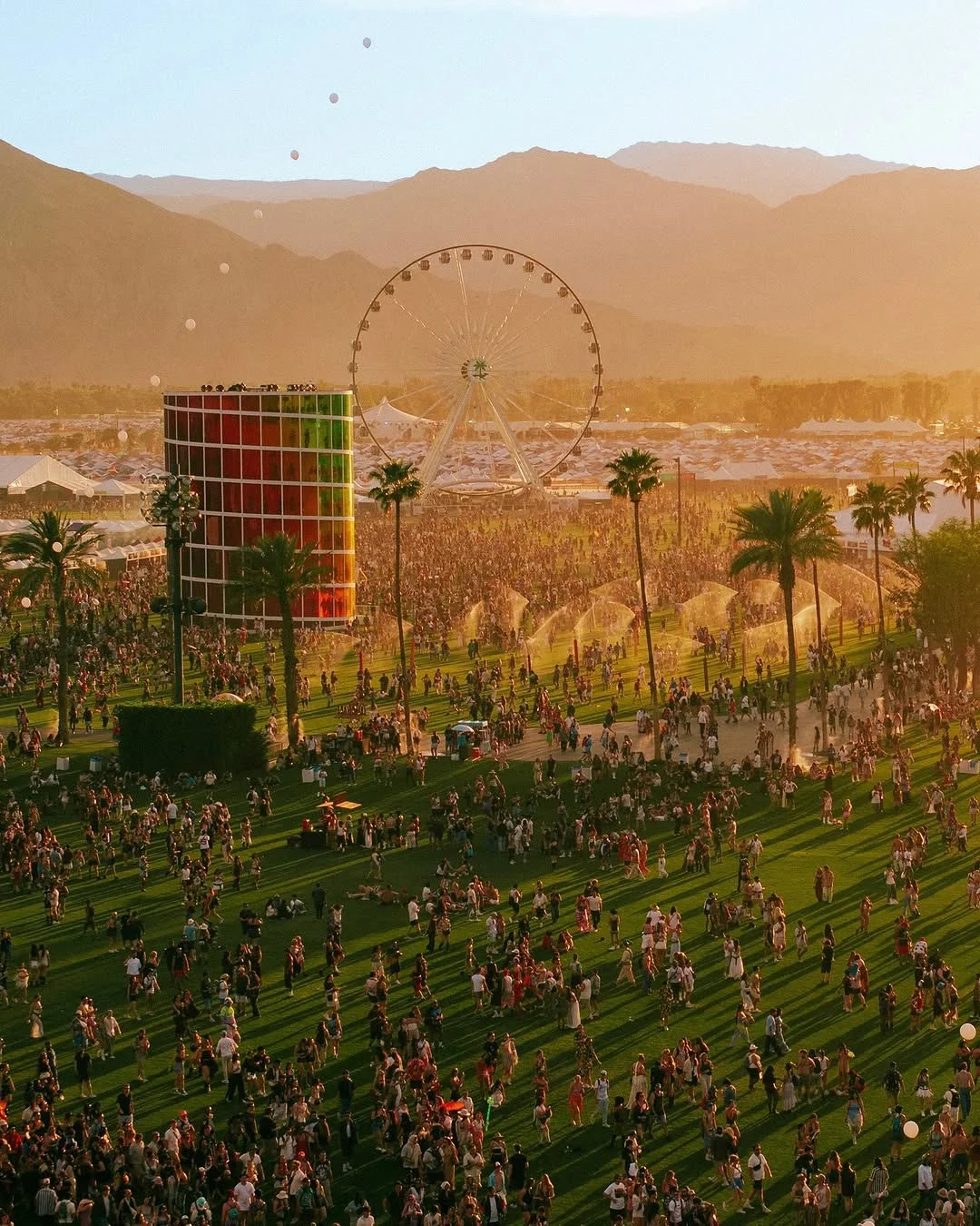 Coachella 2026: Penampilan Besar, Kemunculan Artis Top, dan Sorotan Selebriti di Padang Pasir Indio