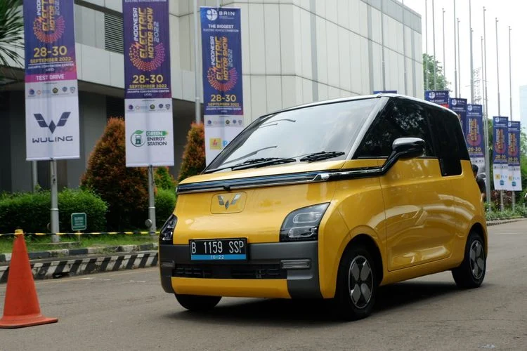 Dealer Mobil Jepang Tutup, EV China Meroket: Pemerintah Didesak Intervensi di Tengah Penurunan Daya Beli