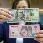 Dolar AS Kehilangan Safe Haven, Rupiah Merosot Rekor, dan Harga Minyak Meroket Pasca Pembukaan Selat Hormuz