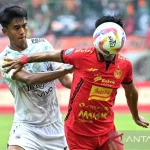 Drama A-League: Leckie Kembali, Victory Gagal Menjaga Poin, dan Kontroversi di Lapangan