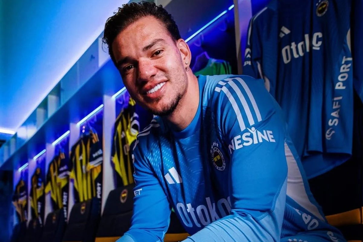 Drama Ederson di Fenerbahçe dan Rumor Transfer Manchester United Mengguncang Dunia Sepak Bola