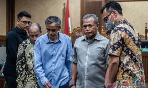 Drama Hakim: Dari Vonis Korupsi Eks Bupati Hingga Wali Hakim di Pernikahan Publik