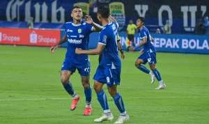 Drama Klasemen Liga 1: Persib Tertahan, Borneo FC Mengincar Puncak Setelah Imbang Arema