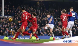 Drama Menit Akhir! Liverpool vs Everton Berakhir 2-1, Van Dijk Jadi Penentu di Hill Dickinson
