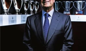 Florentino Pérez Masuk Ruang Ganti Real Madrid: Kritik Pedas Usai Tersingkir dari Liga Champions