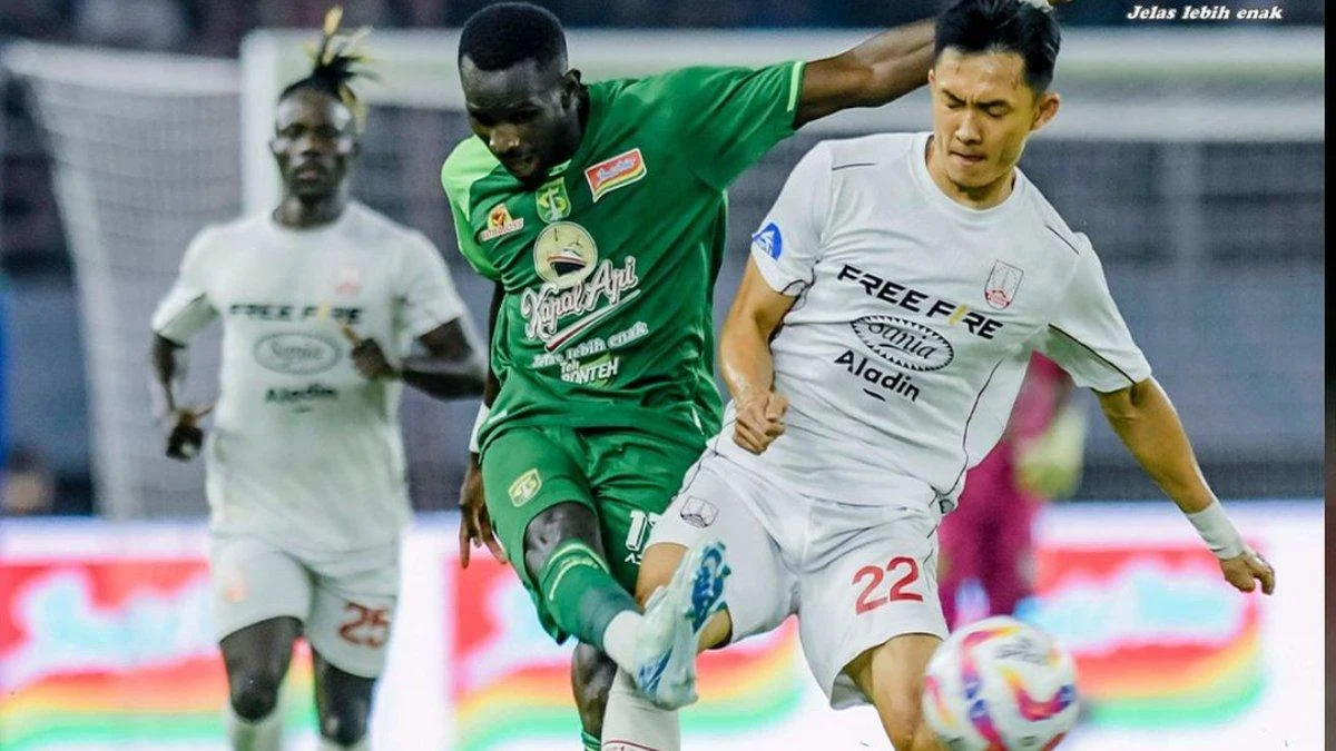 Francisco Rivera Sentil Harga Diri, Bonek Panaskan Semangat Persebaya Hadapi Arema FC di Bali