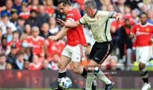 Gary Neville Kritik Pemain MU Tak Layak Mulai Lawan Liverpool, Rekomendasikan 3 Bintang Baru