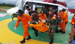 Helikopter PK-CFX Jatuh di Sekadau, 35 Personel SAR Dikerahkan, Serpihan Ditemukan