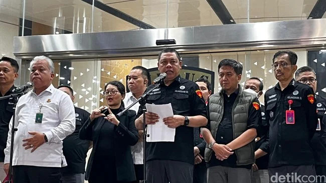 Ibrahim Arief Anggap Dihantui Intimidasi, Kini Jadi Tersangka Korupsi Chromebook: Drama di Pengadilan Tipikor