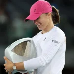 Iga Świątek Menangkan Mutua Madrid Open dengan Dominasi 6-1 6-2, Sempat Tertawa Karena Kesulitan Bahasa di Restoran