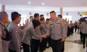 Inspirasi Aipda Purnomo: Dari Penjual Soto di Lamongan Hingga Polisi Penjaga Ratusan ODGJ dengan Gelar Magister Hukum