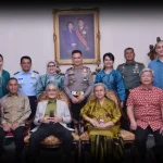 Integritas Legendaris Try Sutrisno: Keluarga Sederhana Tanpa Fasilitas Negara, Nilai Kuat yang Ditanam pada Anak