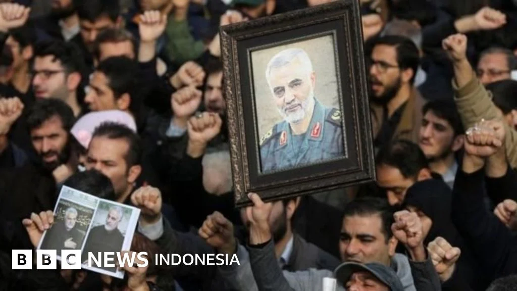 Iran Eksekusi Dua Penjahat yang Diduga Bekerjasama dengan Mossad: Dampak Politik dan Keamanan Regional