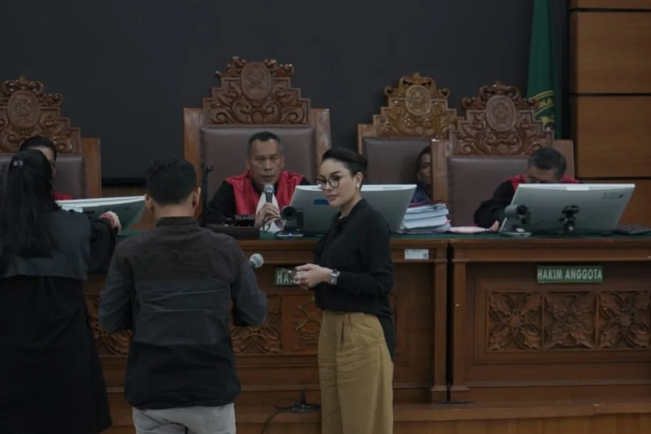 Kasasi Ditolak, Nikita Mirzani Gandeng Surat Terbuka ke Prabowo: Sorotan pada Vonis 6 Tahun dan Ketimpangan Hukum