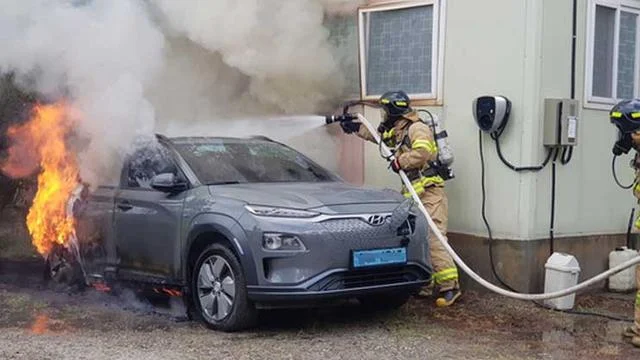 Kebakaran Hyundai Kona overheat di Gresik: Dampak Besar bagi Keamanan Mobil Listrik Indonesia