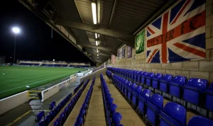 Kebanggaan Rawlinson pada Chester FC Pasca Kekalahan Macclesfield dan Dampak Operasi Polisi serta Kasus Drink‑Driving di Chester