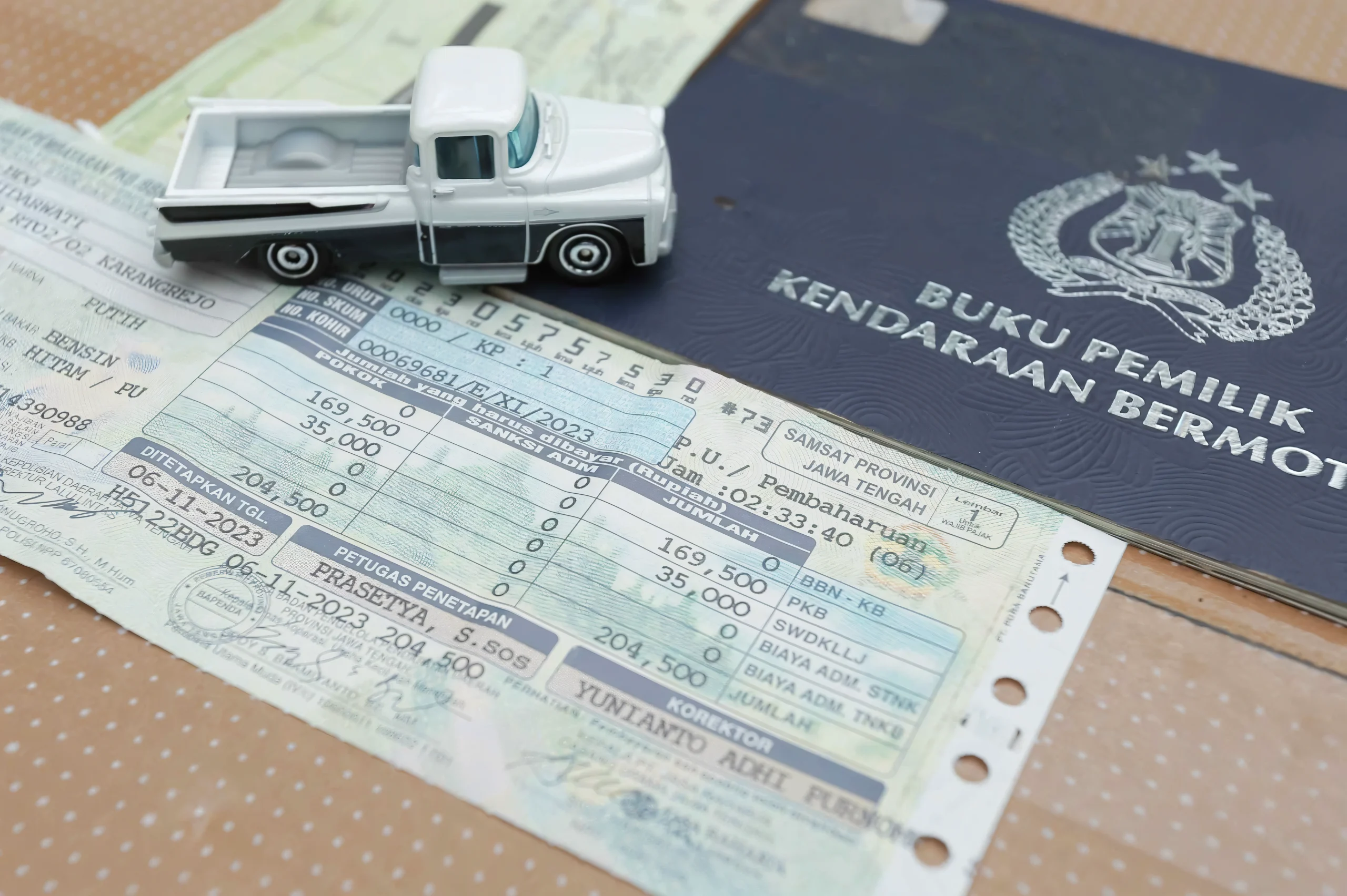 Kebijakan Baru Bayar Pajak Kendaraan Tanpa KTP Pemilik Awal, Dedi Mulyadi Tegur Pejabat Samsat Setelah Penonaktifan Kepala