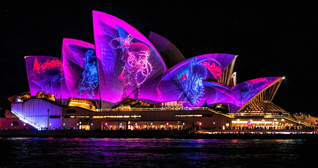 Kehebohan live Sydney: Vivid LIVE di Opera House, Film Gundam, dan Anzac Day 2026 Memukau Penonton