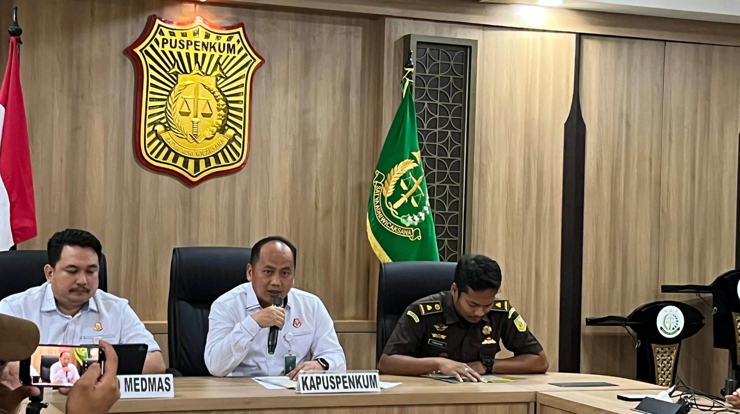 Kejagung Perketat Pengejaran Riza Chalid: Red Notice Interpol dan Penelusuran Aset Lintas Batas