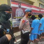 Kekerasan di Taman Makam Pahlawan Solo: CCTV Ungkap Pelaku dan Kendaraan Hitam