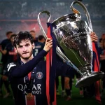 Khvicha Kvaratskhelia Bikin Geger Champions League, PSG Siap Jaga Bintang dan Arsenal Mengincar Transfer Musim Panas