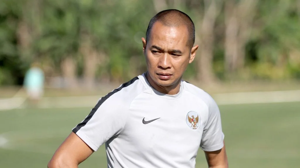 Kurniawan Dwi Yulianto Tekankan Timnas U‑17 Indonesia Tetap Ringan Tanpa Beban Prestasi Nova Arianto