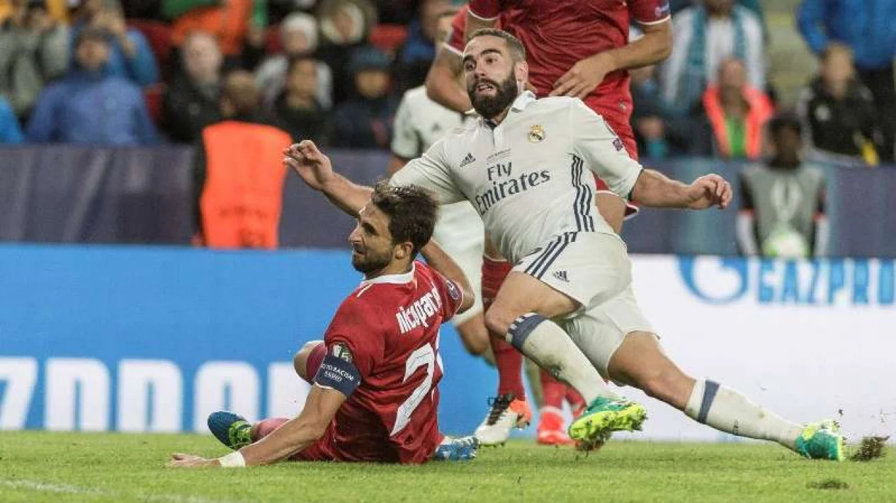 Luis Figo Defend Dani Carvajal: Mengungkap Masa Depan Sang Bek di Real Madrid