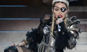 Madonna Kostum Hilang di Coachella 2026: Hadiah Besar untuk Penemu