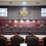 Mahkamah Konstitusi Tegaskan Syarat Baru KPK, Sementara Kasus Korupsi Besar Uji Ketegasan Komisi Pemberantasan Korupsi