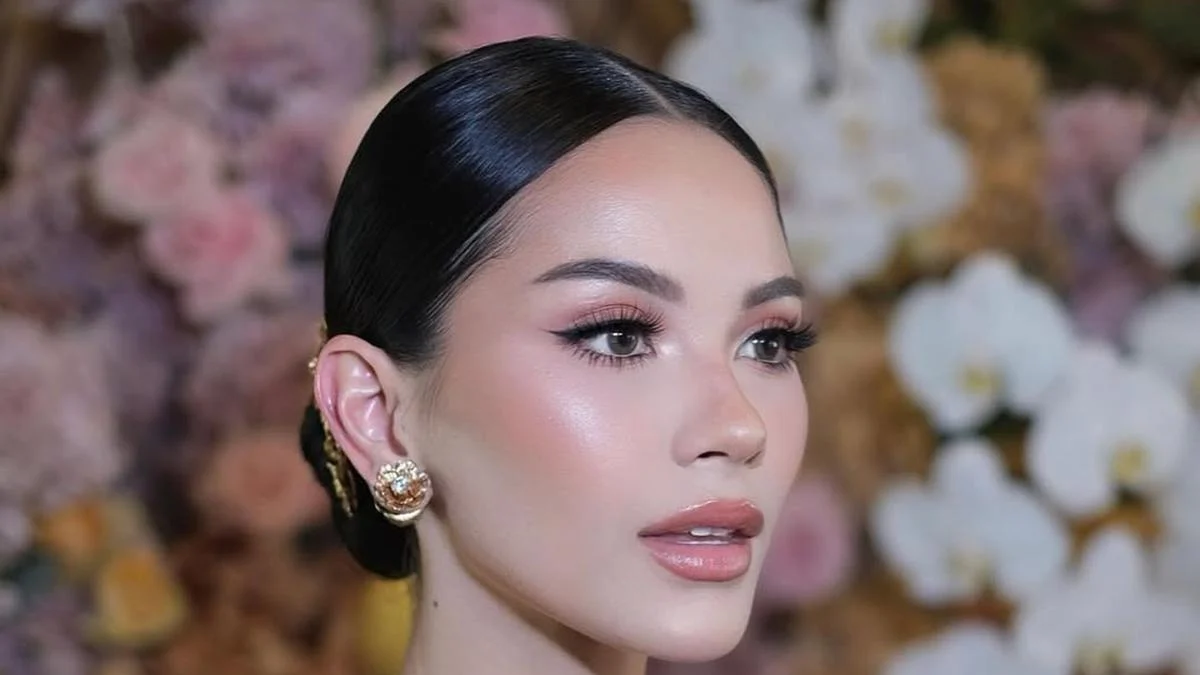 Makeup Siraman Syifa dan Alyssa Bikin Heboh: Detail Mahkota Melati, Rambut Loose Waves, dan Soft Glam yang Viral