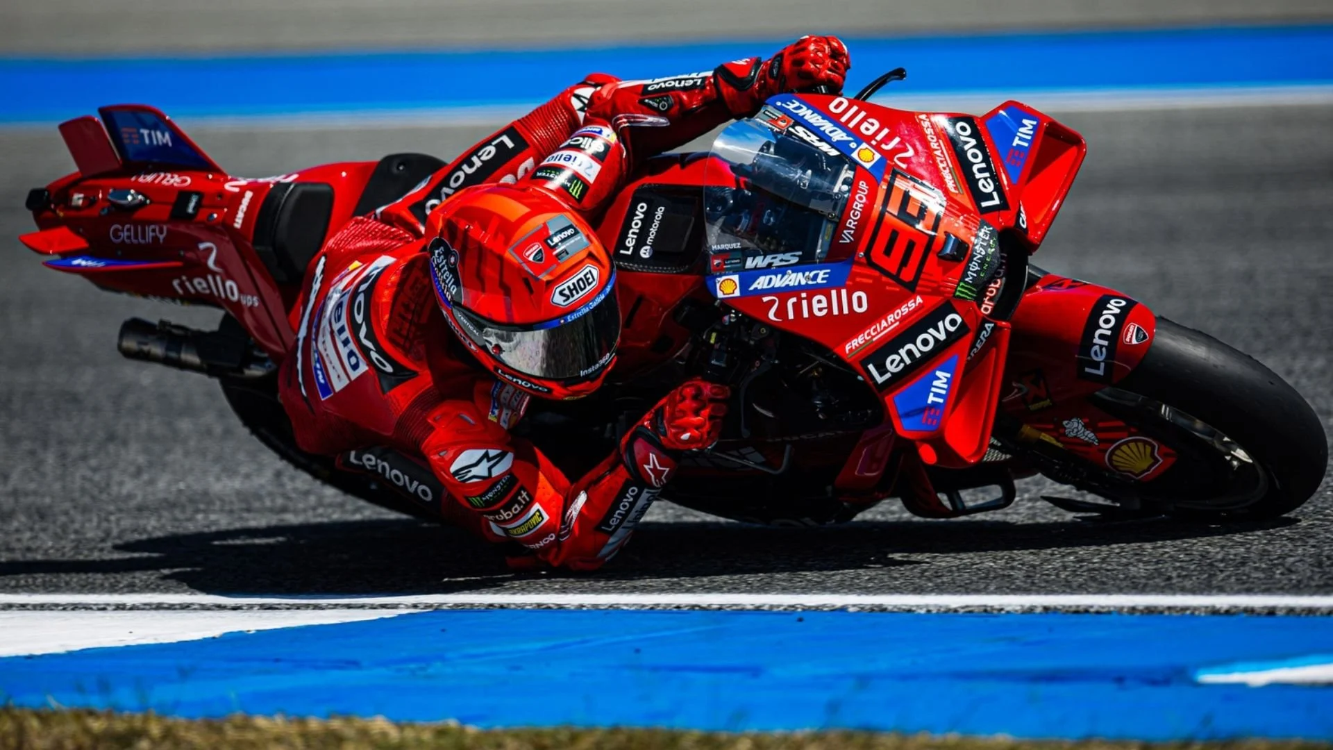 Marc Marquez Raih Sprint Race di Jerez 2026 Meski Terjatuh, Ducati Lenovo Dominasi Balapan