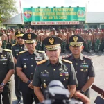 Mayjen Piek Budyakto Lantik 137 Bintara Infanteri, Pesan Tegas untuk Prajurit Muda