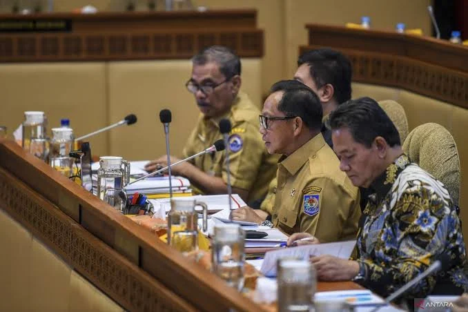 Mendagri Tito Karnavian Soroti OTT Kepala Daerah: Pilkada Langsung Tak Jamin Pemimpin Bersih