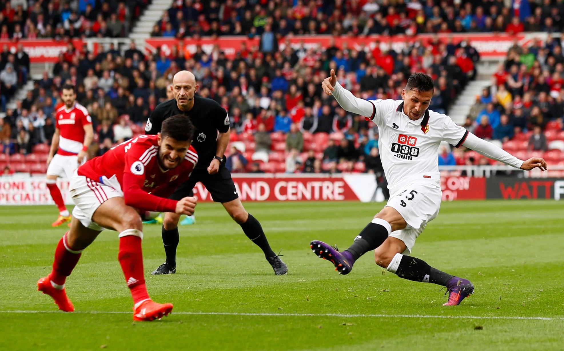 Middlesbrough vs Watford: Kemenangan Telur Telur 5-1 yang Membuka Peluang Besar di Puncak Championship