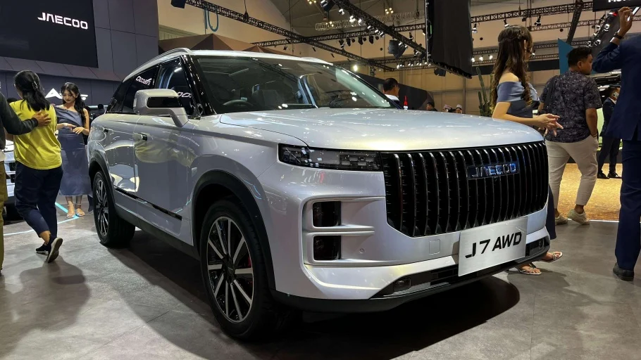 Mobil China Kuasai 10 Besar, Merek Eropa Terpuruk di Pasar Indonesia Q1 2026