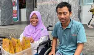 Pasangan Disabilitas Kudus Bangun Usaha Kue Rangi & Wingko Babat, Menginspirasi Ribuan Pembeli
