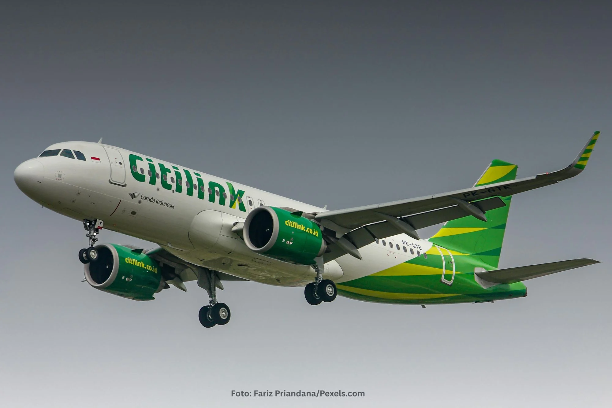 Pemerintah Tanggung 100% PPN Tiket Pesawat Selama 60 Hari, Bobibos Siap Uji di ESDM untuk Antisipasi Harga Avtur