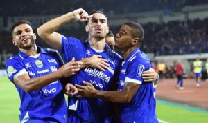 Persib Ungguli Borneo FC, Raih Puncak Klasemen Persib di Super League 2025‑2026