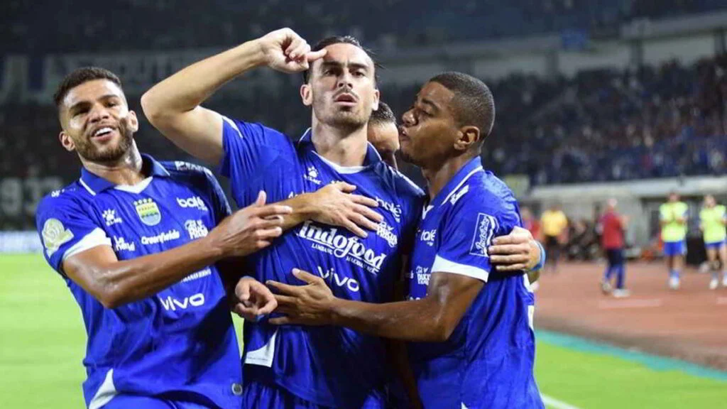 Persib Ungguli Borneo FC, Raih Puncak Klasemen Persib di Super League 2025‑2026