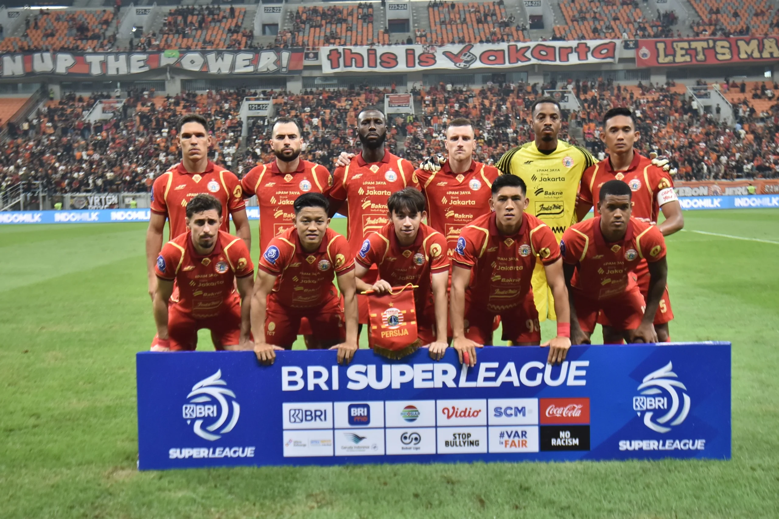 Persija Jakarta Tumbangkan Persebaya 3-0, Naik ke Posisi Tiga Super League 2025/2026