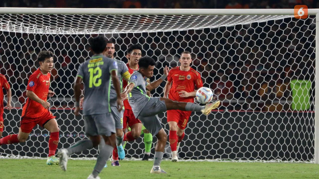Persija vs Persebaya: Duel Puncak di GBK, Tekanan Persija dan Aksi Kritis Jakmania Mengguncang Super League 2025/2026